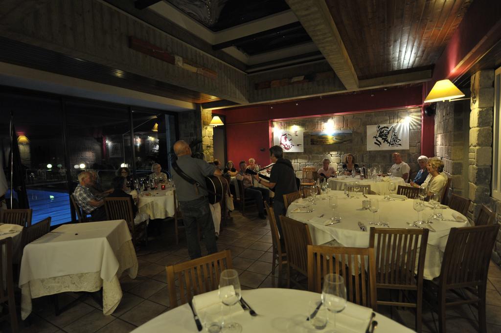Ca' Del Lupo Hotel Montelupo Albese Eksteriør billede